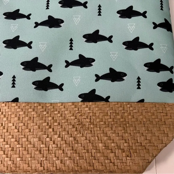 Marca The Seaside Style Shark Canvas Look Paper Straw Tote Large - Picture 10 of 15